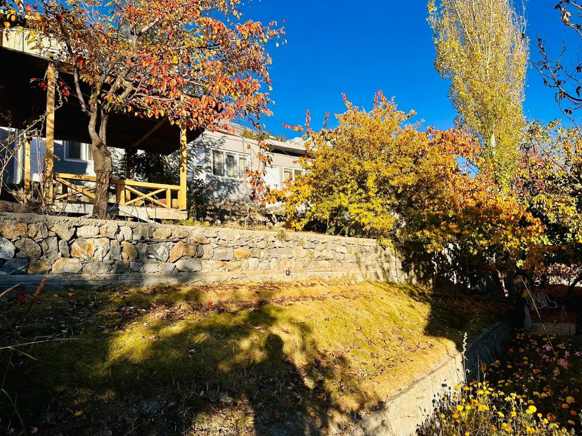 Backpackers Stories By Old Hunza Inn Karimabad  Eksteriør bilde